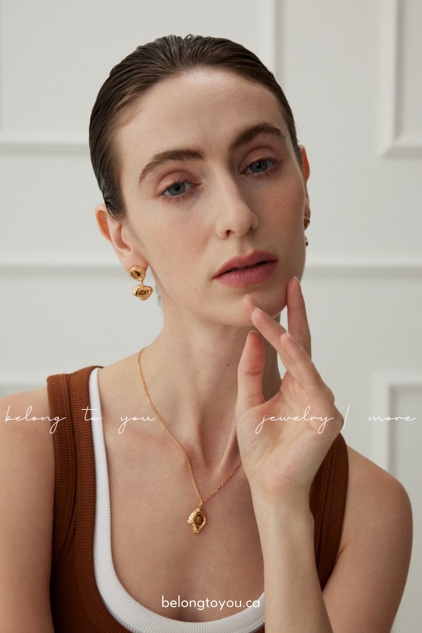 Minimalist Tiger Eye Necklace