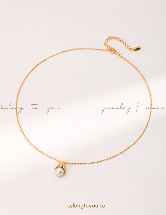Fresh Minimalist Pearl Necklace