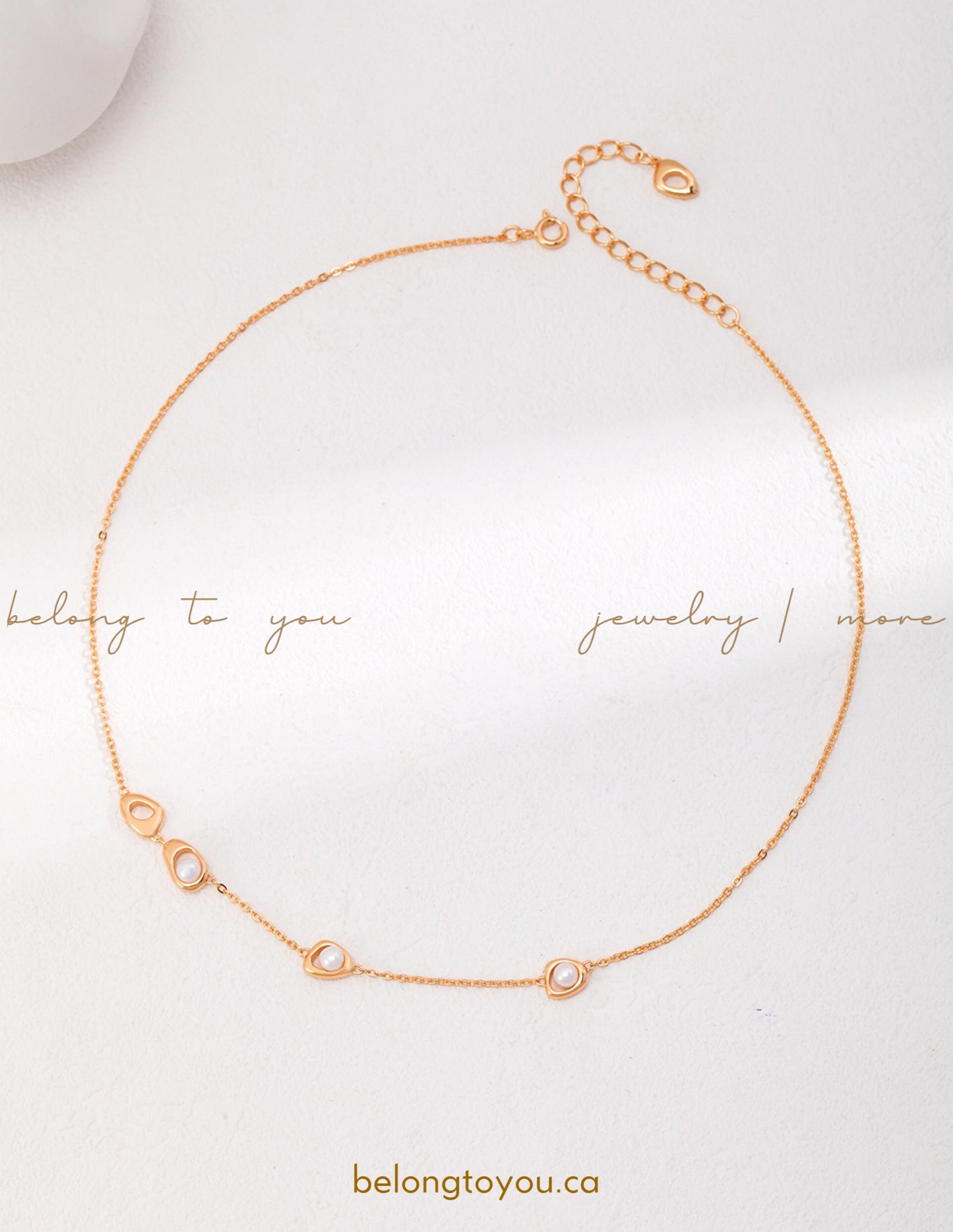 Lively Pearl Necklace