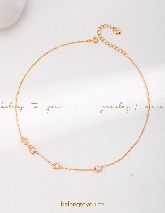 Lively Pearl Necklace