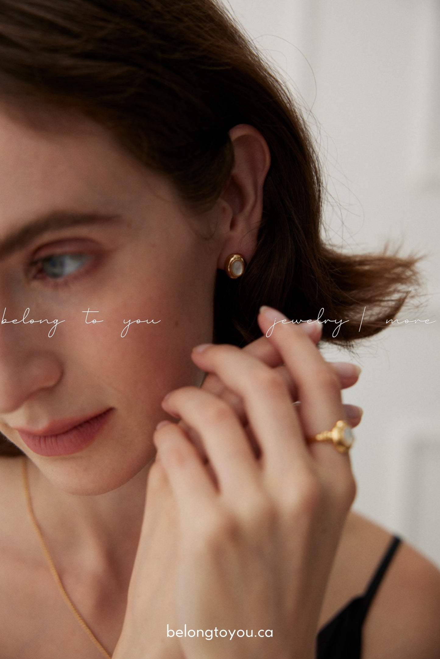 Minimalist Mother-of-Pearl Earrings