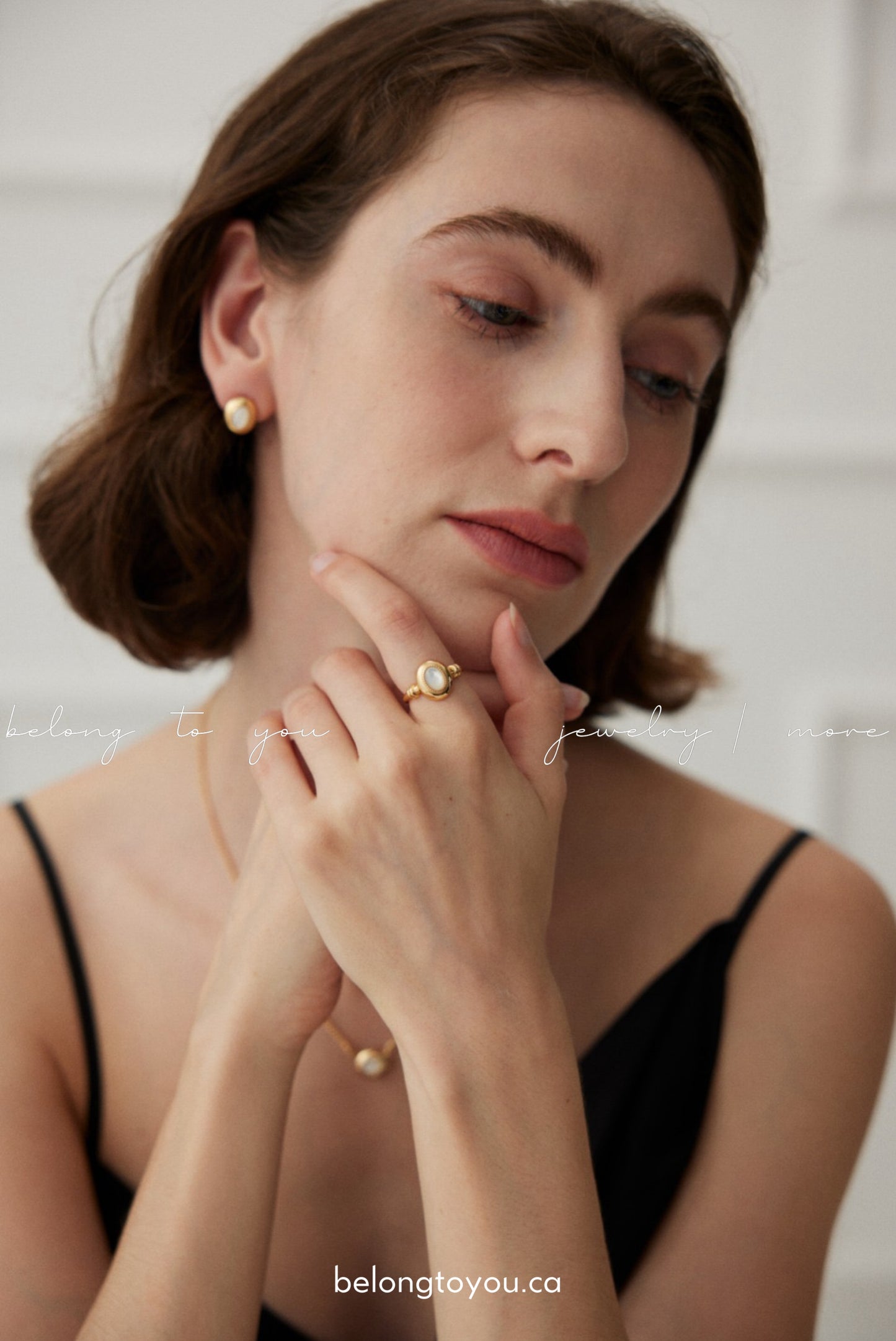 Minimalist Mother-of-Pearl Open Ring