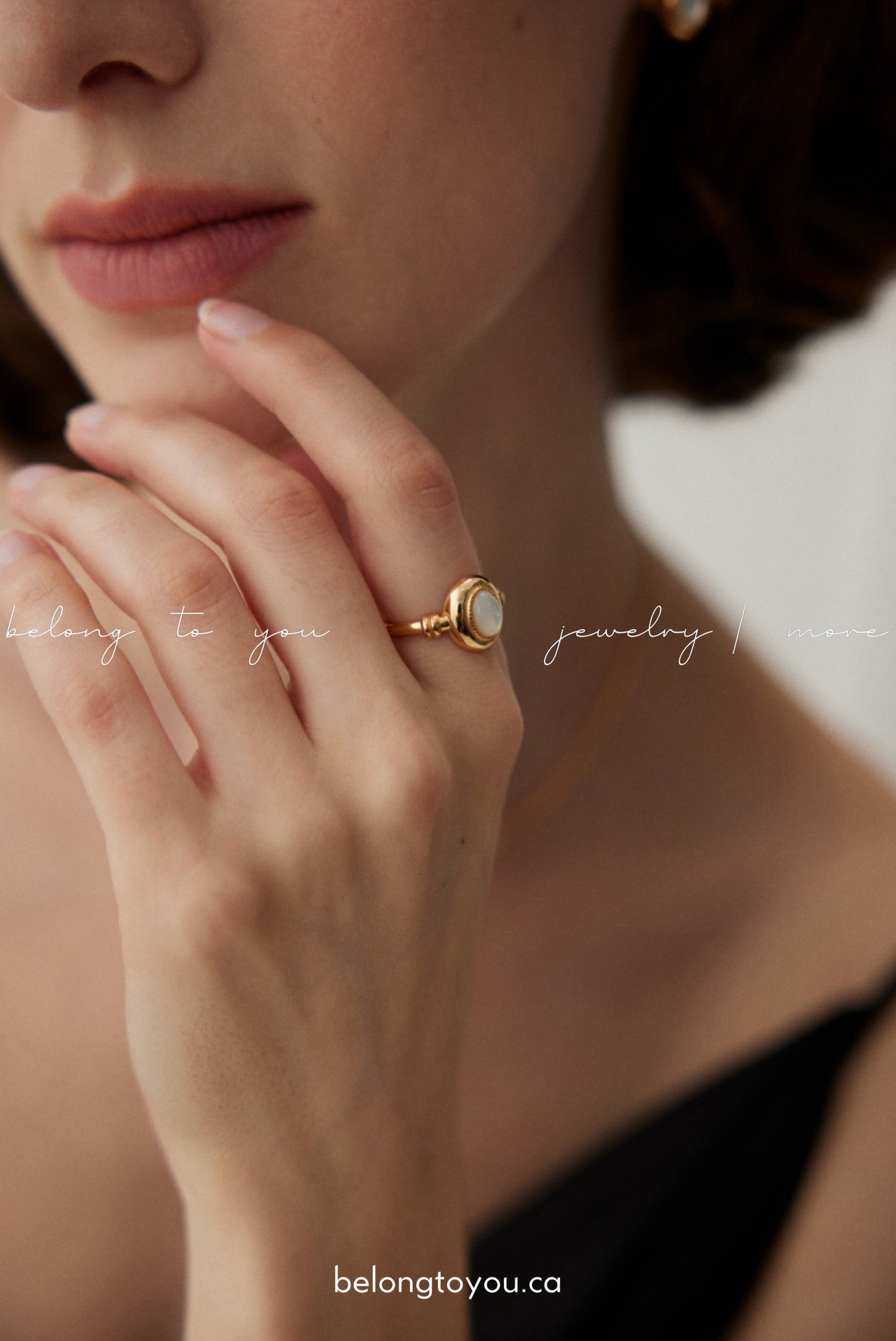 Minimalist Mother-of-Pearl Open Ring
