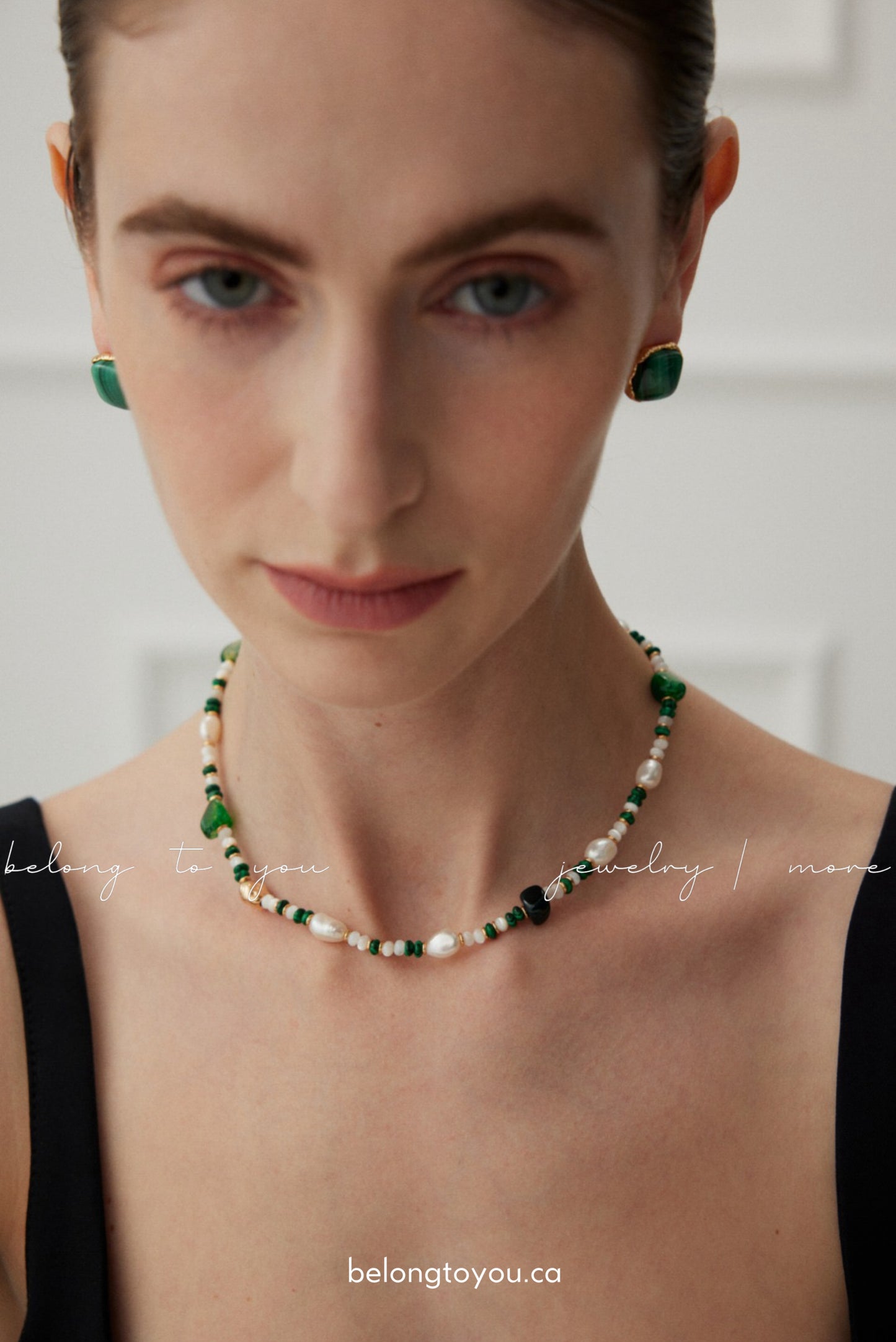 Elegant Malachite Pearl Necklace